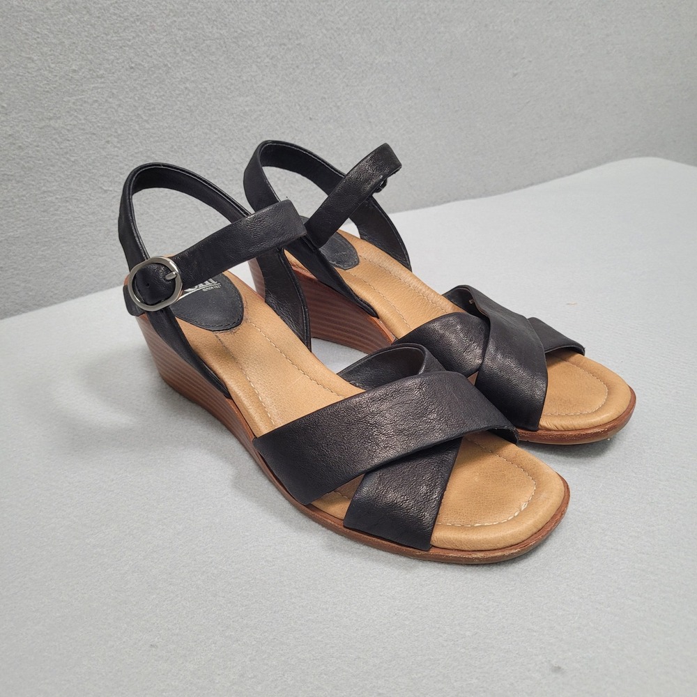 Sofft Womens Black Leather Wedge Sandals Ankle Strap SF0078601 Size 8.5M